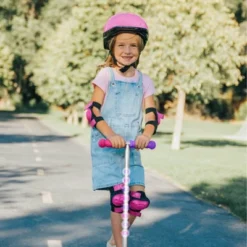 Voyager 3 Wheel Kids Scooter With Light Up Wheels & Tbar -LITTLE TIKES Shop GUEST 1eae3bf7 c1ee 4845 9c3a 94968a121050