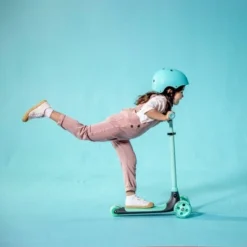 Yvolution Y Glider Kiwi 3 Wheel Kick Scooter With Light-Up Wheels -LITTLE TIKES Shop GUEST 413e40cd f48d 4acb 98db f1ca19e151da