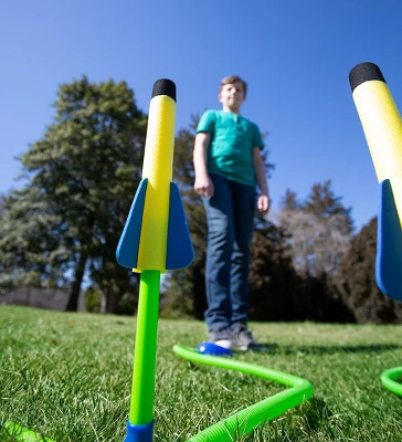 HearthSong Kids Stomp Backyard Launch Rocket Flyers, Set Of Eight 4 HearthSong Kids Stomp Backyard Launch Rocket Flyers, Set Of Eight - Image 4