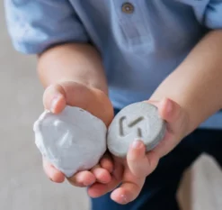 Plantoys| Tactile Stone -LITTLE TIKES Shop GUEST 4f08fa21 232f 4e26 a28a ac34c483c4a2