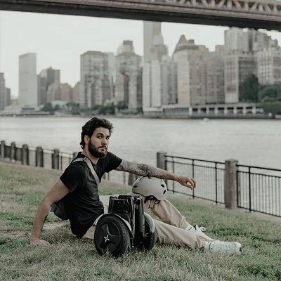 Hover-1 Rogue Hoverboard 2 Hover-1 Rogue Hoverboard - Image 2