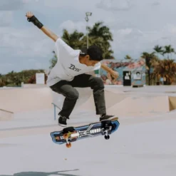 Voyager Race Car Skateboard With Printed Graphic Grip Tape -LITTLE TIKES Shop GUEST 85722788 7a34 4a7a ba7a 964c42731927