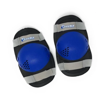 Chicago Skates Deluxe Kids' Quad Roller Skate Combo Set - Black/Blue 9 Chicago Skates Deluxe Kids' Quad Roller Skate Combo Set - Black/Blue - Image 9