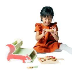 Manhattan Toy Nutty Squirrel Pizzeria Toddler & Kids Pretend Play Cooking Toy Set -LITTLE TIKES Shop GUEST b2e7601d a86d 48db b367 619f843d58c2
