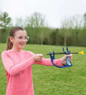 HearthSong 2-in-1 Slingshot And Hand Archery Set For Kids 2 HearthSong 2-in-1 Slingshot And Hand Archery Set For Kids - Image 2