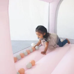 Bounceland Day-Dreamer Cotton Candy Bounce House - Pink -LITTLE TIKES Shop GUEST ec19a4dc df35 4952 8c93 3a4eecb00500