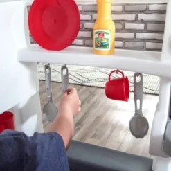 Step2 Love To Entertain Kitchen -LITTLE TIKES Shop GUEST f4162287 2fbb 41b6 8e94 98a8d48edf01